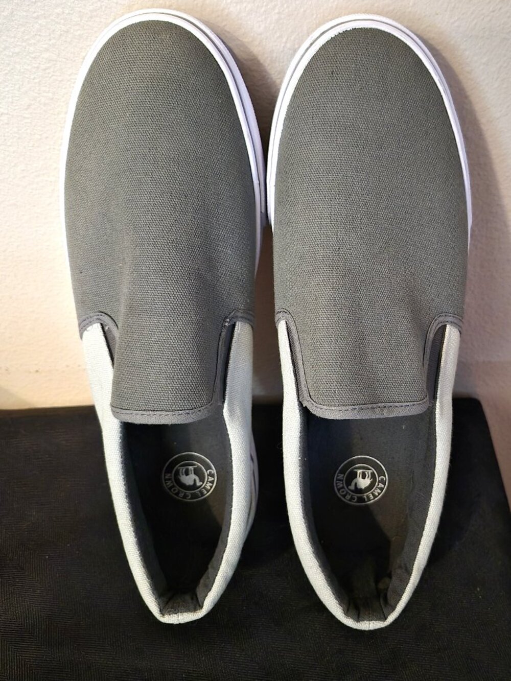 NWOT Men's Camel Crown Slip On Shoes Size 12